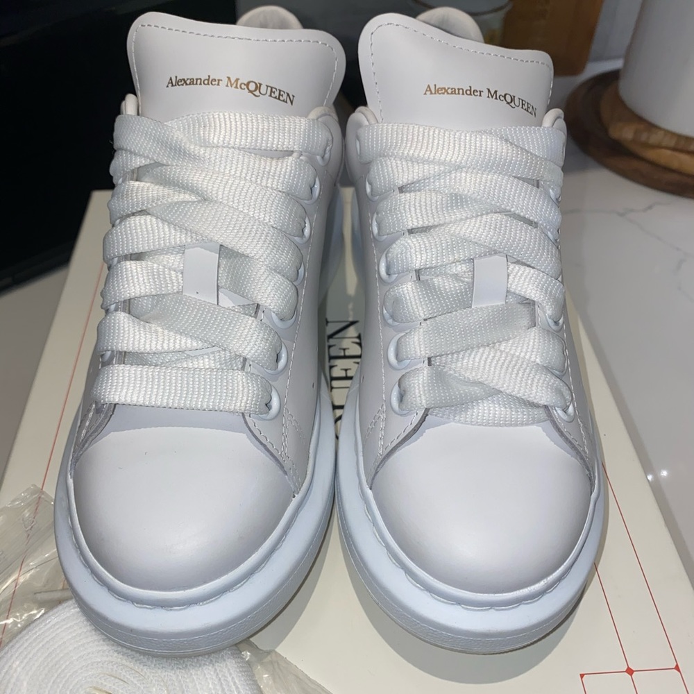 Alexander McQueen Oversized Sneaker